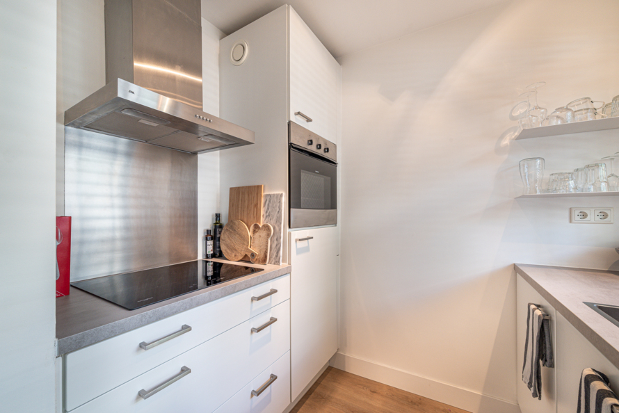 Czaar Peterstraat 92 B afbeelding 1